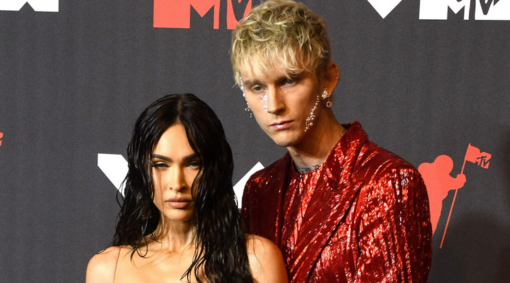 Megan Fox és Machine Gun Kelly eljegyezték egymást /Fotó: Northfoto