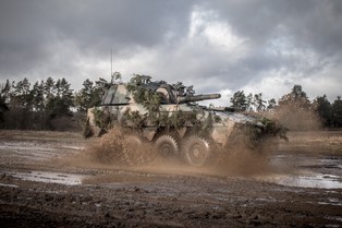 Wojsko kupi moździerze Rak. Błaszczak: staramy się kupować krajowe produkty