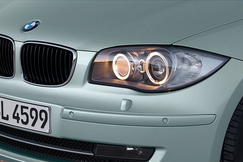 BMW serii 1: troje drzwi i facelifting