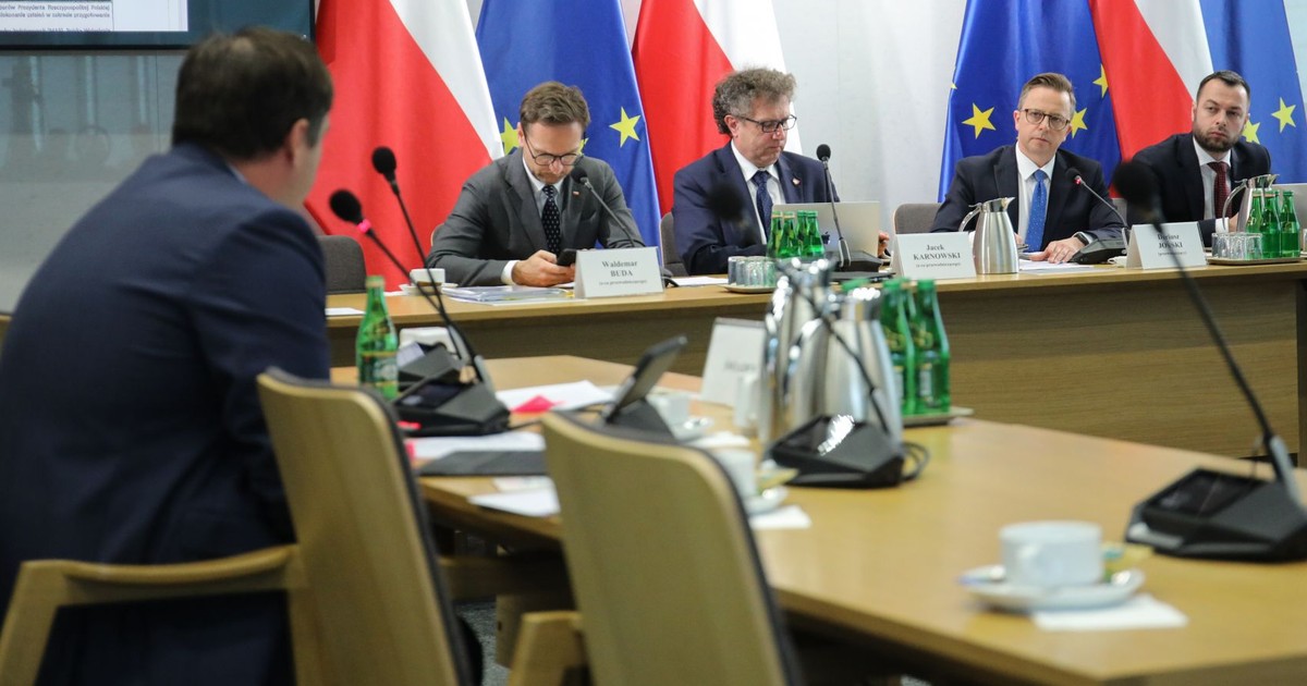 Przełomowe zeznania pracownika Poczty Polskiej. Chodzi o dane PESEL Polaków