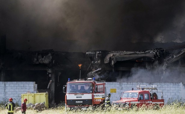 Gigantyczny pożar koło Rzymu. Zalecenie zamknięcia okien w 21 miejscowościach