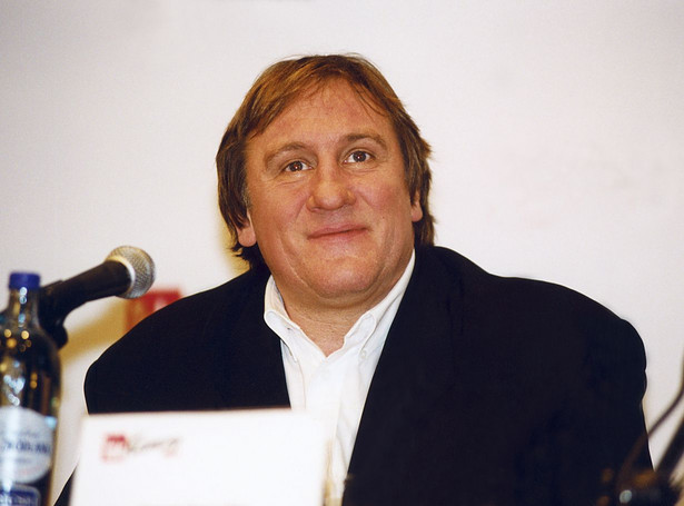 Gérard Depardieu bohaterem seksafery