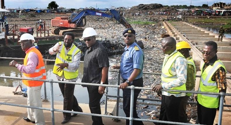 President John Mahama inspects Korle lagoon with officials from the AMA