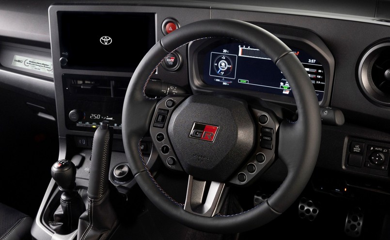 Nowa Toyota GR Yaris Sebastien Ogier 9x World Champion Edition