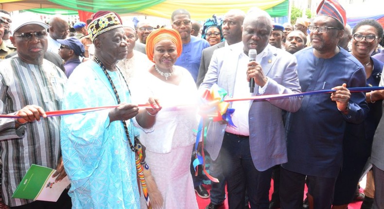 From Left: Lagos State, Commissioner for Local Government and Community Communication, Mr Musiliu Folami, The Oba of Igando, His Royal Highness, Oba Lasisi Gbadamosi, Chairman, Igando/Ikotun LCDA, Chief (Mrs) Morenike Adesina – Williams, Governor of Lagos State, Mr Akinwunmi Ambode and Lagos State, Commissioner for Culture and Tourism, Mr Steve Ayorinde at the commissioning of Lagos Theatre, Igando In Lagos on Wednesday/15/05/19/OOA/NAN