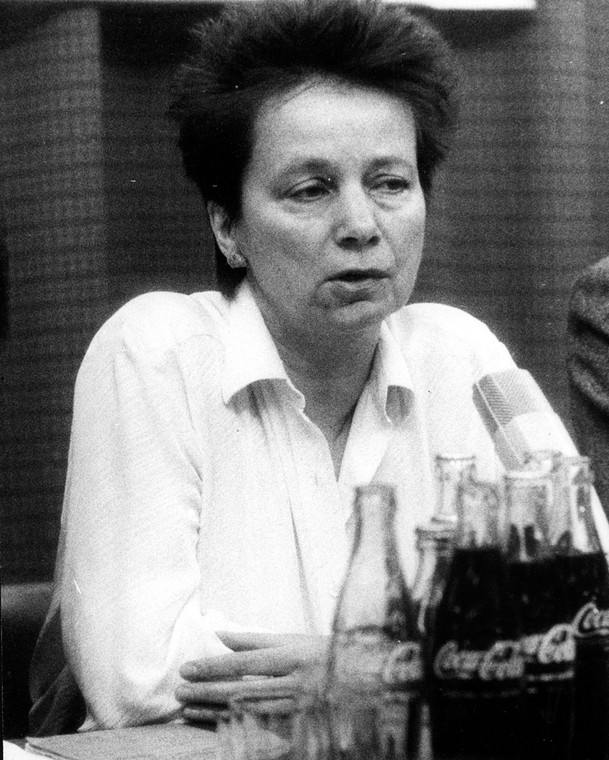 Barbara Hoff