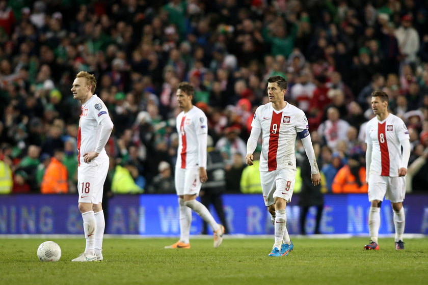 UEFA szykuje karę dla polskiej federacji za odpalenie rac na meczu z Irlandią!