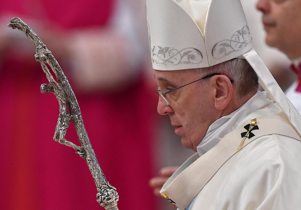 Papież Franciszek ruszył z pierwszą ze swoich wielkich reform