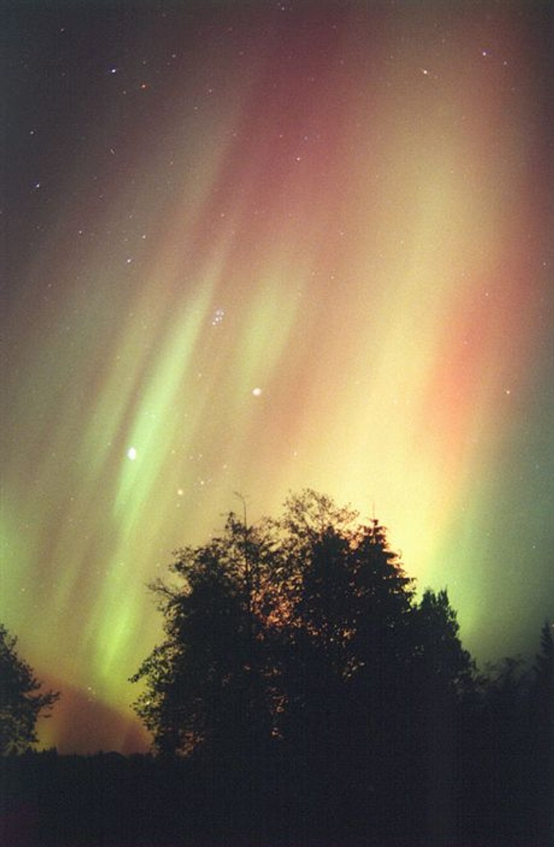 Feeria kolorów zórz polarnych