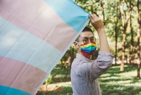 Egy transznemű férfi küzdelmes, de inspiráló története: az öngyilkos gondolatoktól az önelfogadásig 