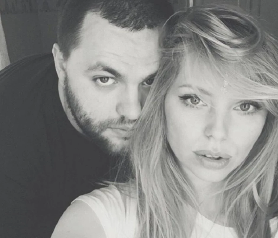 Cobi sa bivšom devojkom