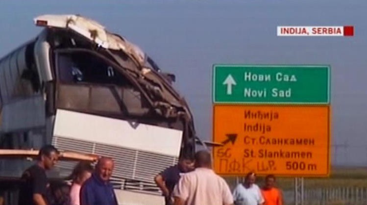 INDIJA TRAGEDIA BUSA