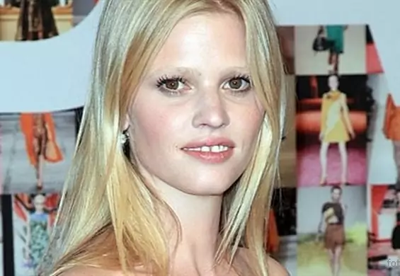 Lara Stone - nowa Kate Moss?