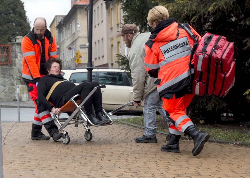 Matka sprzedała córkę do burdelu