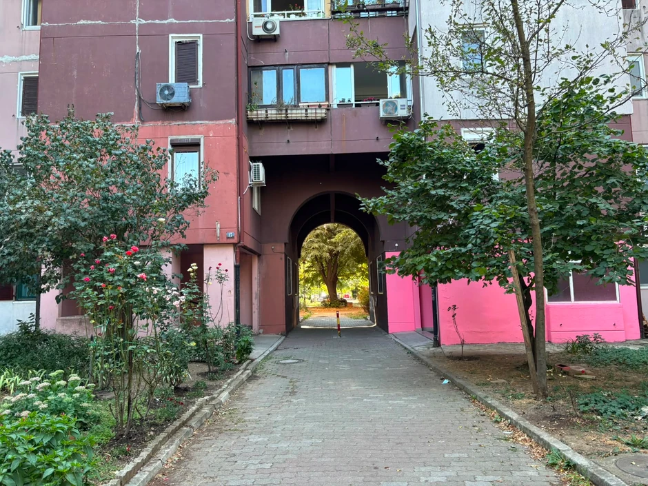 Zgrada u kojoj su  nađena tela brata i sestre