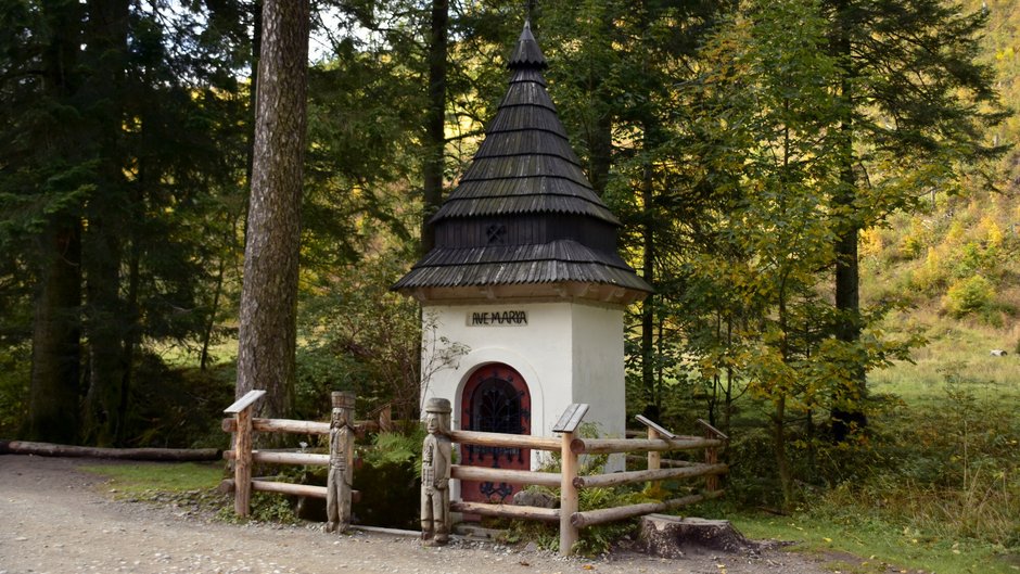 Kapliczka Zbójnicka w Dolinie Kościeliskiej