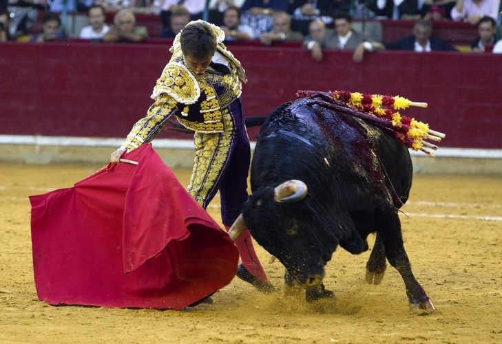 Saragossa. Święto Matki Boskiej z Pilar