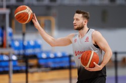 Ponitka zadebiutował w nowym klubie po opuszczeniu Rosji