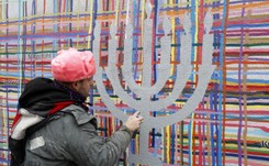 'Stop 447'. Dopiero co odnowiony mural w Białymstoku znów zniszczony