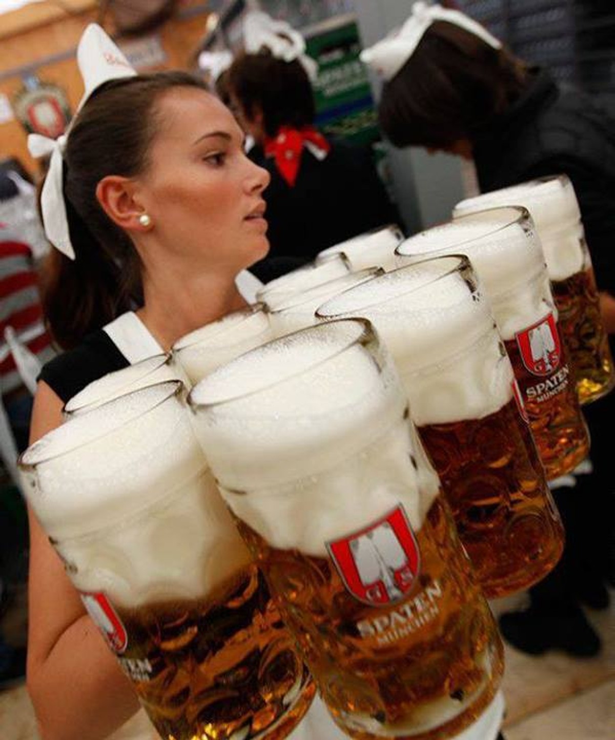 Oktoberfest to święto piwa i bawarskiej gościnności. Również w Polsce organizowane są w tym czasie imprezy piwne