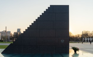 Sąd uchylił wyrok ws. lotu do Smoleńska. "Nienależyta obsada" sądu II instancji