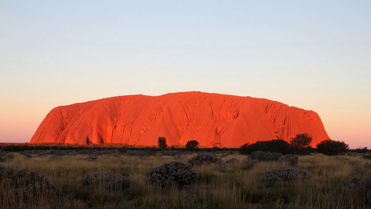 Ayers Rock (Uluru) o zachodzie słońca, Park Narodowy Uluru-Kata Tjuta