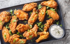 pyszny-obiad-na-poniedzialek-podajemy-przepis-ty-gotujesz-chrupiace-skrzydelka