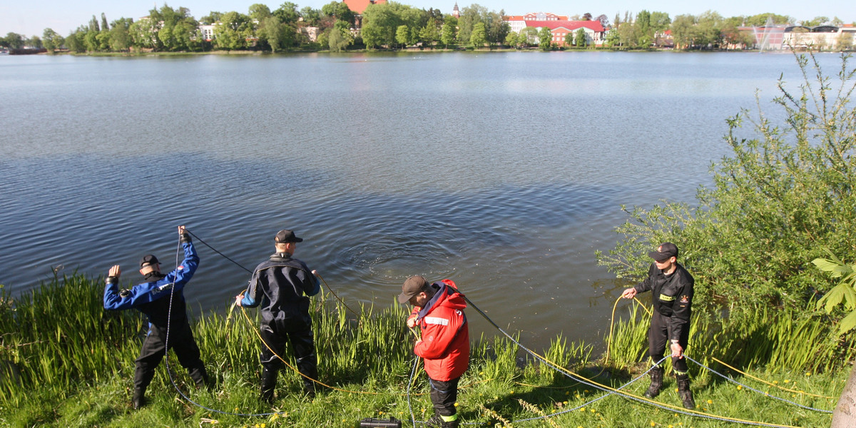 Zwłoki zaginionego dziecka nad jeziorem