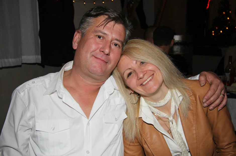 Na Fejsbuku je izgledalo kao da ljubav cveta