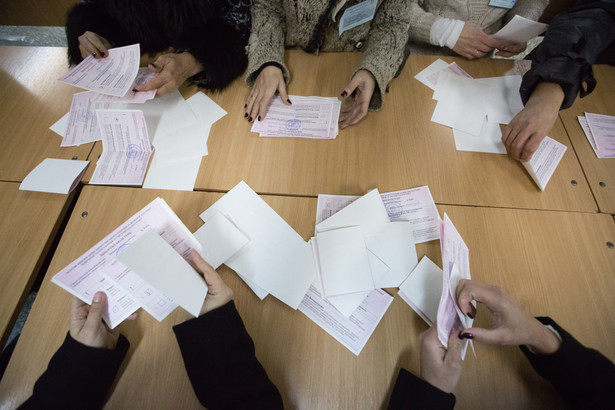 Ile zarobią członkowie obwodowych komisji wyborczych? Stawki poszły w górę