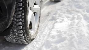Sicheres Fahren bei Schnee: Winterreifen für Audi A4