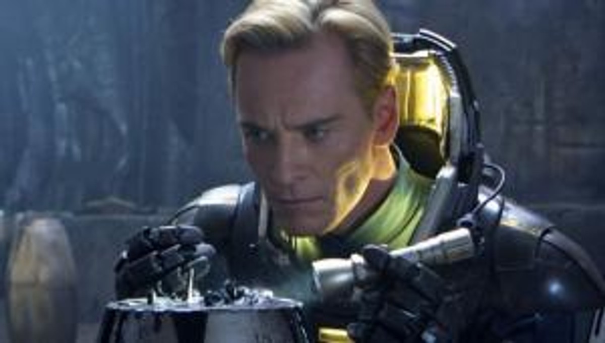 "Prometeusz" Michael Fassbender