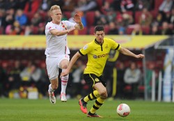 Liga niemiecka: Zobacz gole Lewandowskiego w meczu z FC Augsburg