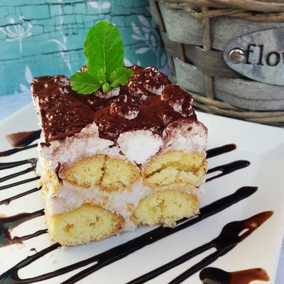 Tiramisu gluténmentes házi babapiskótából