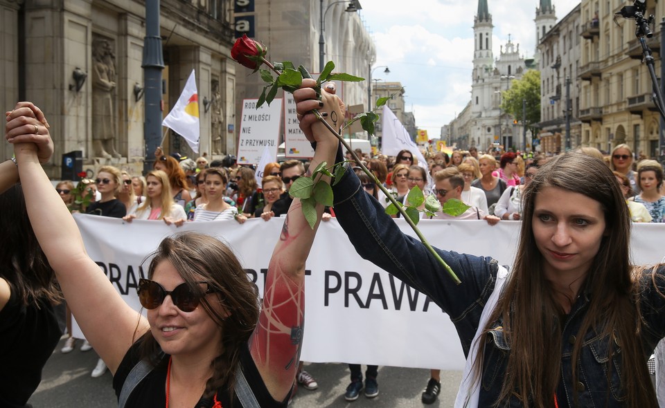 WARSZAWA MARSZ GODNOŚCI KOBIET (uczestnicy marszu)