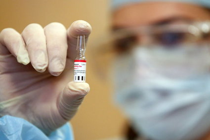 Komisja Europejska ostrzega Węgry przed rosyjską szczepionką na COVID-19