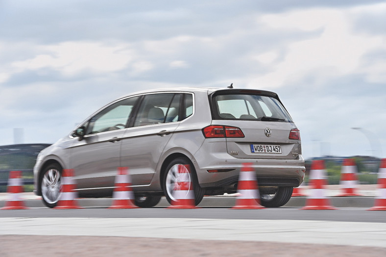 Porównanie vanów: VW Golf Sportsvan kontra Opel Meriva, Mercedes klasy B, Ford C-Max