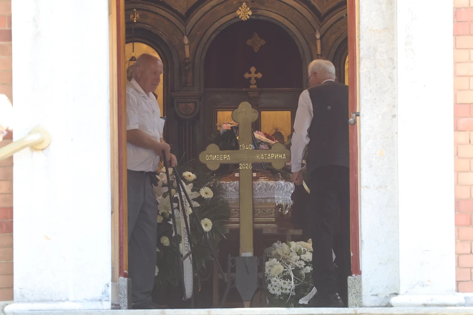 Sahrana Olivere Katarine 