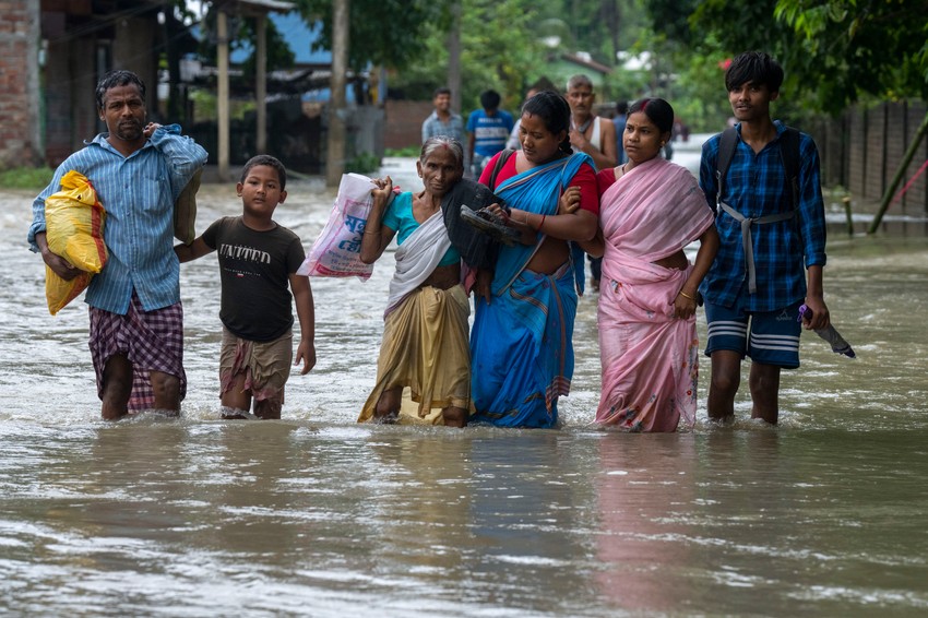 Poplave u Indiji -  selo Džalimura kod Gauhatija