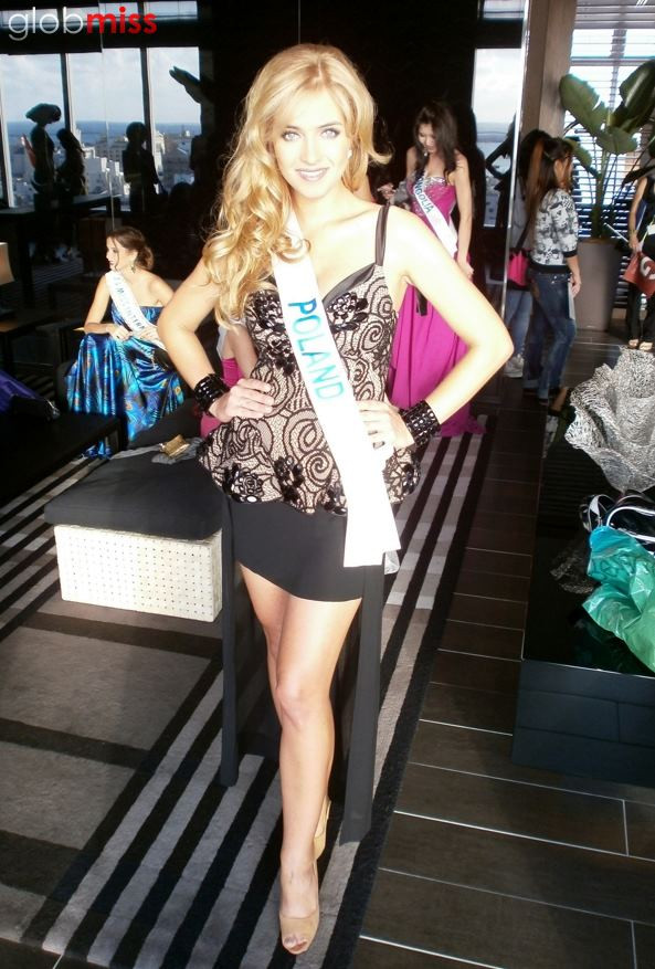 Rozalia Mancewicz na zgrupowaniu Miss International 2012