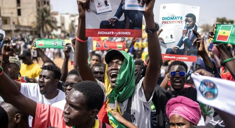 Manifestation, le 24 février 2024 à Dakar, pour obtenir du chef de l'Etat qu'il organise la présidentielle avant l'expiration officielle de son mandat le 2 avril