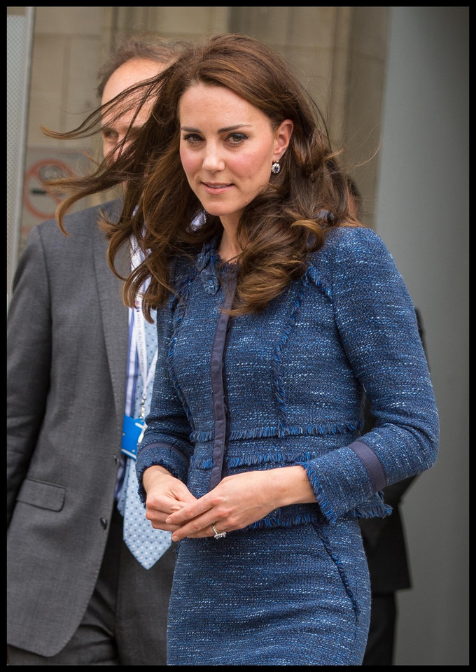 Księżna Kate Middleton w skromnej stylizacji