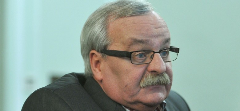 "Fakt": Kolejny ważny polityk PiS z dziurą w życiorysie