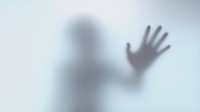 Itt a Netflix új dokumentumsorozata: El tudod képzelni, hogy a szobatársad meglopjon, átverjen vagy megöljön?