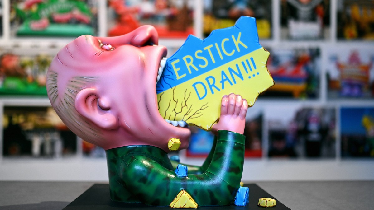 Skulptura Jaquesa Tillya