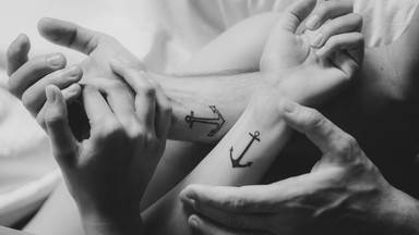 Tatuaż jako symbol przyjaźni - inspirujące wzory