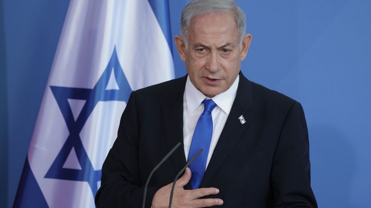 Benjamin Netanyahu a publicat o imagine AI cu o explozie nucleară la Tel Aviv și amenință cu un „al doilea Holocaust” dacă pierde votul