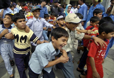 PAKISTAN-UAE-CHILDREN-JOCKEYS