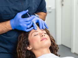 TEGO dotychczas nie wiedziano: Botoks infiltruje komórki mózgowe!