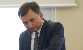 Ziobro kontynuuje wymianę kadr w sądach
